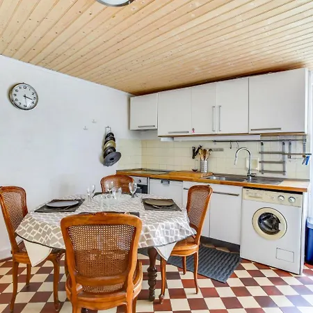 Apartment De Gaulle